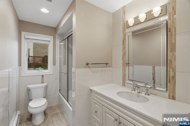 500A 7th Street, Palisades Park, NJ 07650