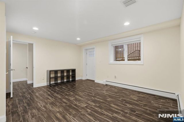 500A 7th Street, Palisades Park, NJ 07650