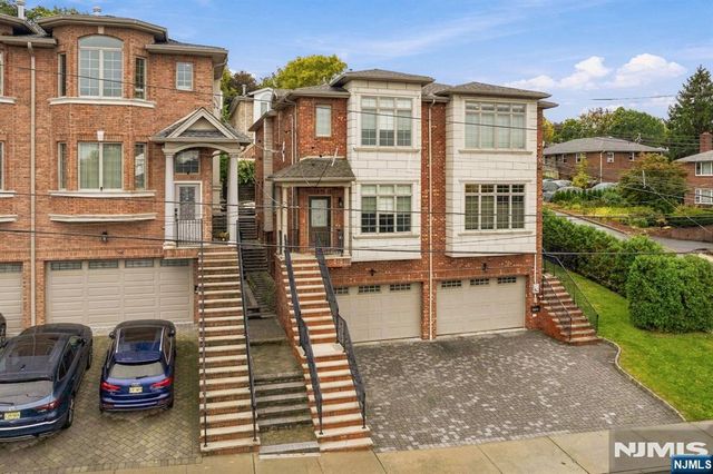 500A 7th Street, Palisades Park, NJ 07650