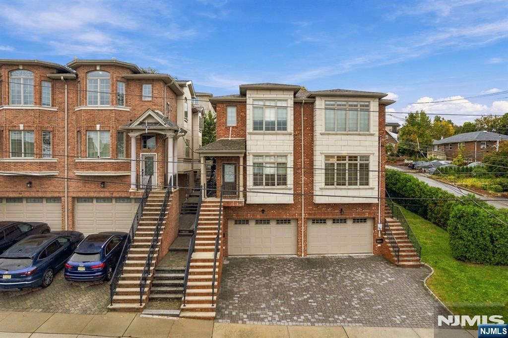 500A 7th Street, Palisades Park, NJ 07650