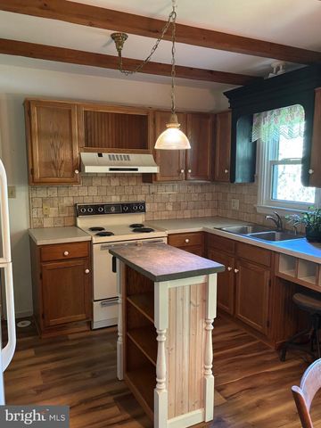 1568 S JEFFERSON CT, Lancaster, PA 17602