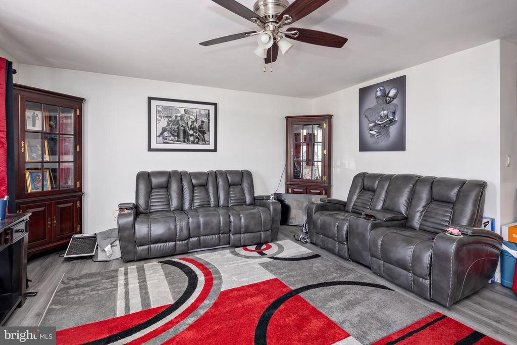 Image 22 of property listing at 111 DELREY AVE, Catonsville, MD 21228