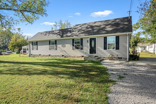 202 S COLLINS STREET, Tullahoma, TN 37388