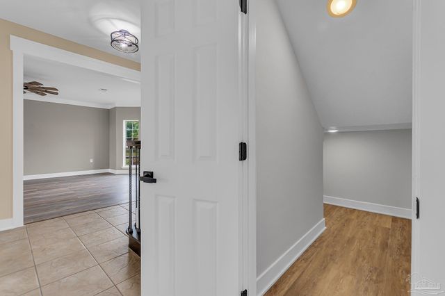 7390 San Ramon Dr, Milton, FL 32583