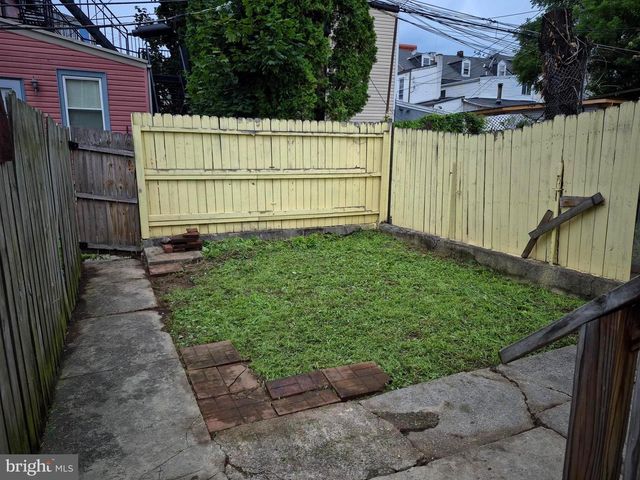 310 N 4TH ST, Reading, PA 19601