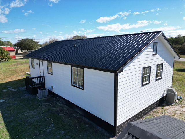 3095 NW 36th Street, Okeechobee, FL 34972