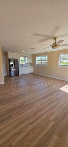 3095 NW 36th Street, Okeechobee, FL 34972