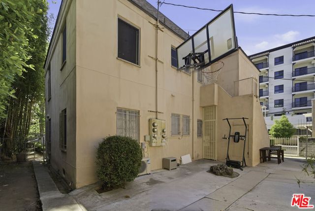 1245 S Crescent Heights Boulevard, Los Angeles, CA 90035
