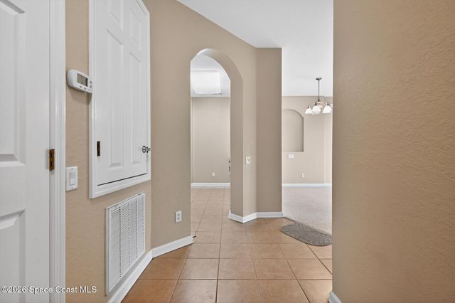 1626 Peregrine Circle 303, Rockledge, FL 32955