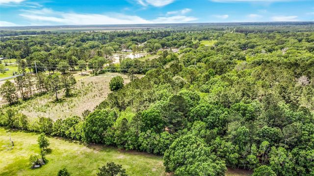 198 County Road 6881 N, Dayton, TX 77535