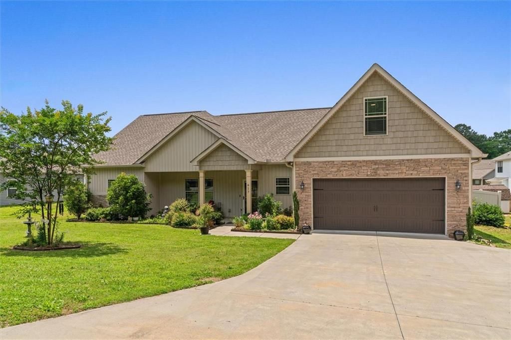 417 Beamer SW Road, Calhoun, GA 30701