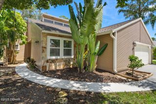 141 Gull Circle N, Daytona Beach, FL 32119