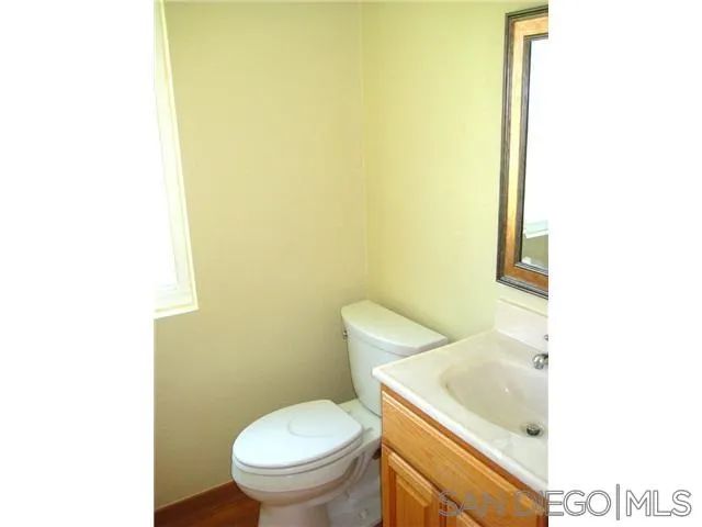 10317 Santana Ranch Dr, Santee, CA 92071