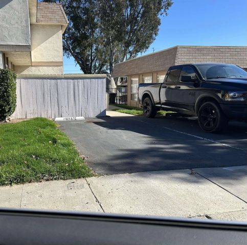 10317 Santana Ranch Dr, Santee, CA 92071