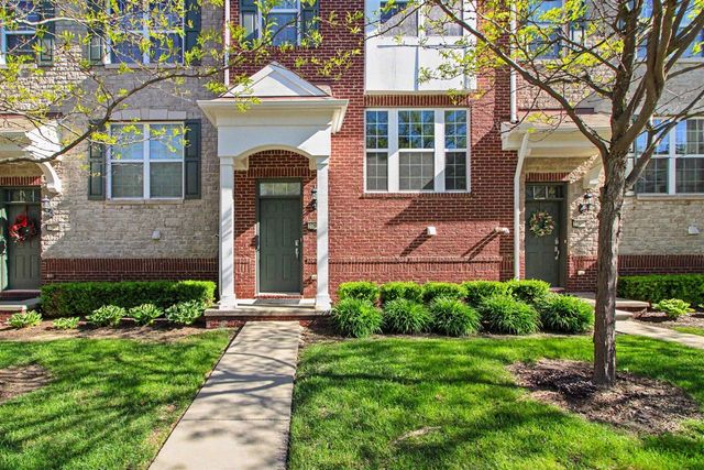 27898 Hopkins Drive, Novi, MI 48377