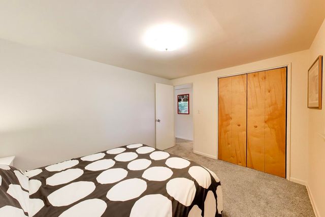 3827 White Cloud Drive, Skokie, IL 60076