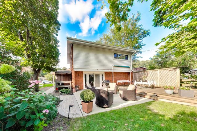 3827 White Cloud Drive, Skokie, IL 60076