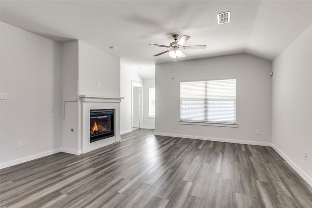 9013 Zubia Lane, Fort Worth, TX 76131