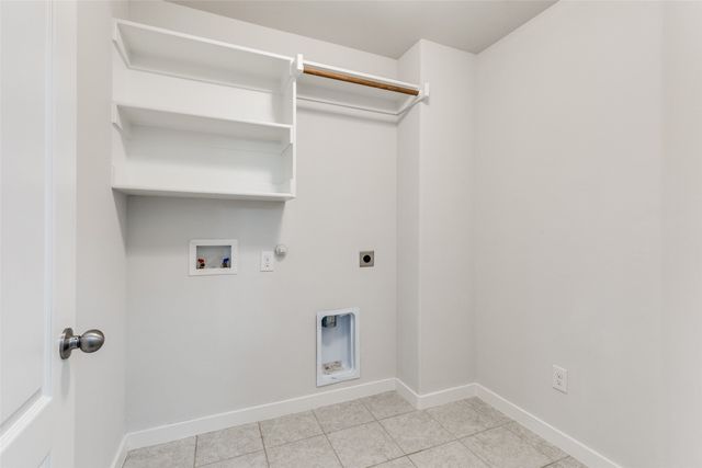 9013 Zubia Lane, Fort Worth, TX 76131