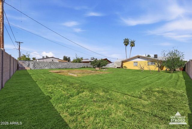 5449 W THOMAS Road, Phoenix, AZ 85031