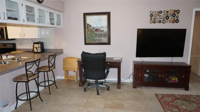 7713 HILLSIDE COURT 203, Hudson, FL 34667