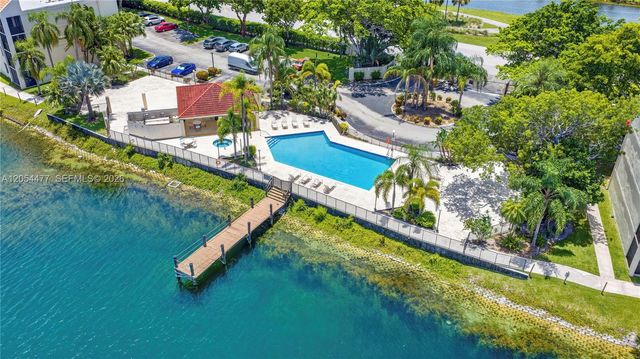 117 Lake Emerald Drive 408, Oakland Park, FL 33309