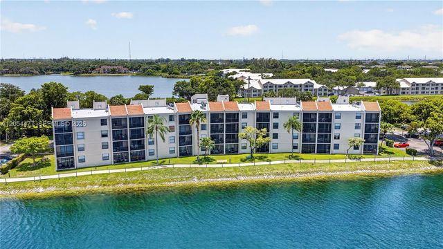117 Lake Emerald Drive 408, Oakland Park, FL 33309