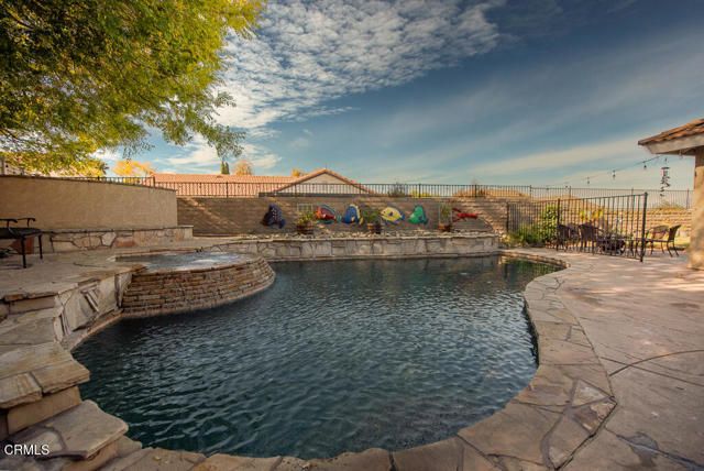 251 Asta Court, Thousand Oaks, CA 91320