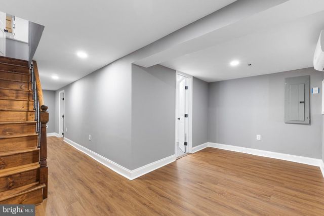 914 5TH ST NE, Washington, DC 20002