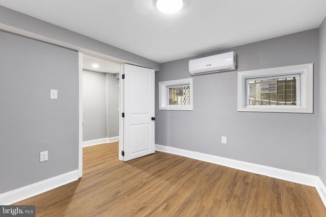 914 5TH ST NE, Washington, DC 20002