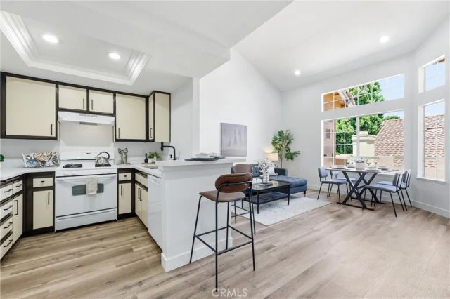 51 Abrazo Aisle 169, Irvine, CA 92614