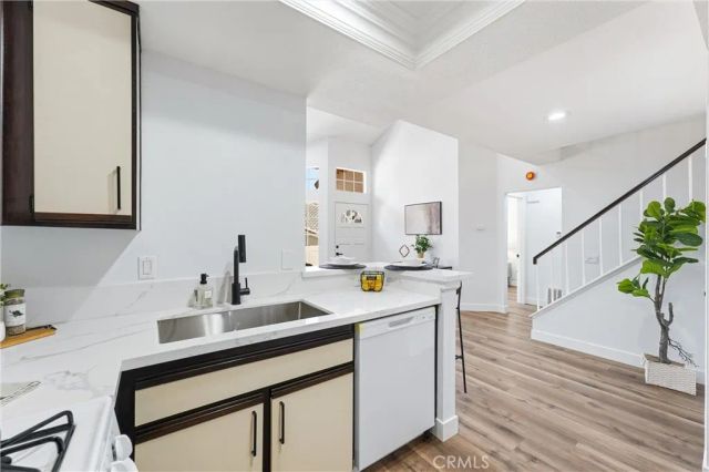51 Abrazo Aisle 169, Irvine, CA 92614