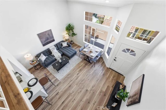 51 Abrazo Aisle 169, Irvine, CA 92614