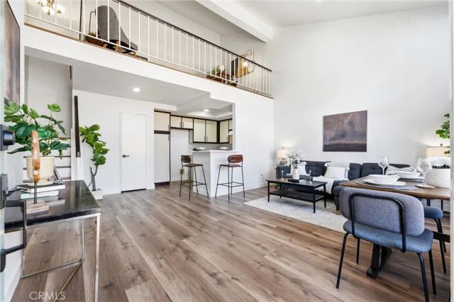 51 Abrazo Aisle 169, Irvine, CA 92614