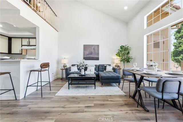 51 Abrazo Aisle 169, Irvine, CA 92614