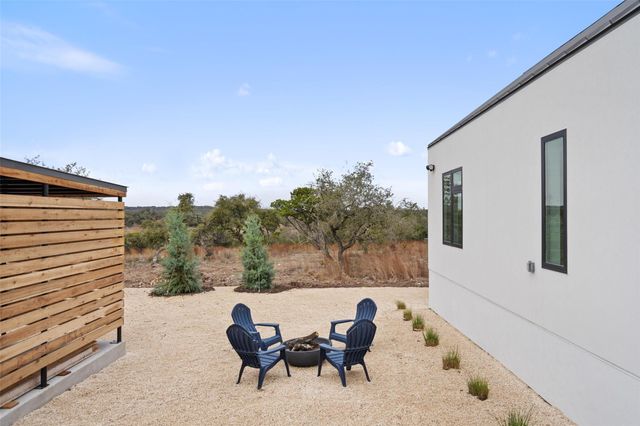 2 Shilo CIR, Wimberley, TX 78676