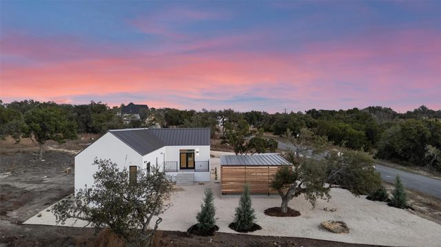 2 Shilo CIR, Wimberley, TX 78676