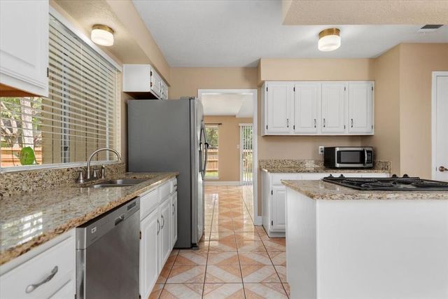 3707 Clear Falls Drive, Houston, TX 77339