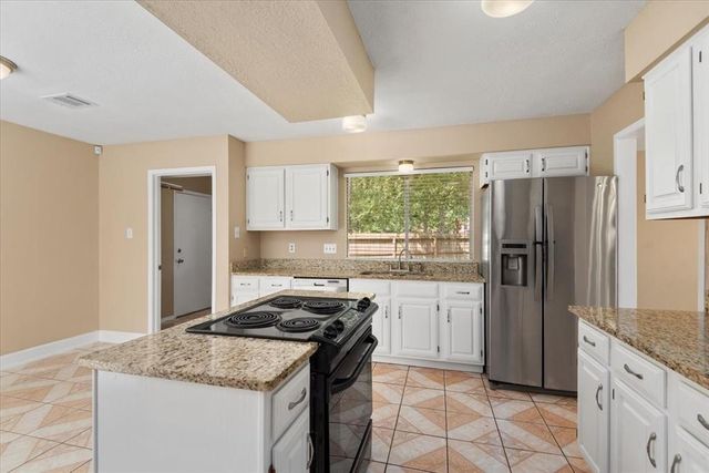 3707 Clear Falls Drive, Houston, TX 77339