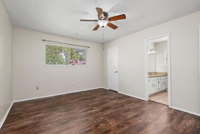 3707 Clear Falls Drive, Houston, TX 77339