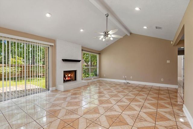 3707 Clear Falls Drive, Houston, TX 77339