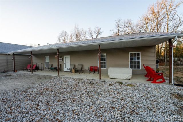 3709 State Route 15, Freeburg, IL 62243