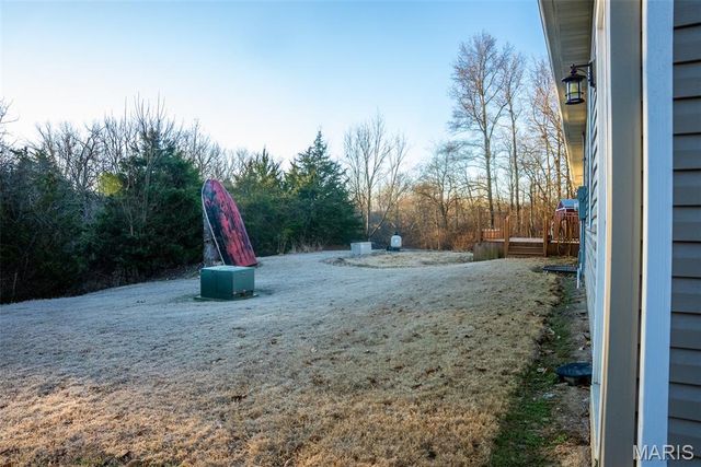 3709 State Route 15, Freeburg, IL 62243