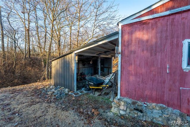 3709 State Route 15, Freeburg, IL 62243