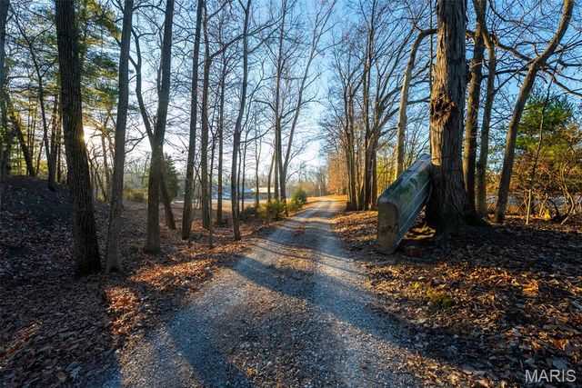 3709 State Route 15, Freeburg, IL 62243