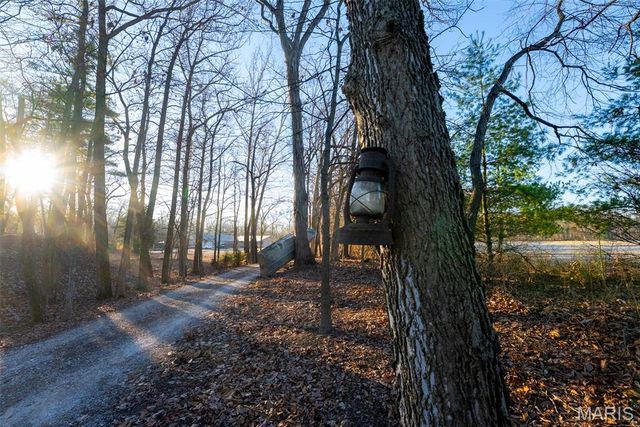 3709 State Route 15, Freeburg, IL 62243