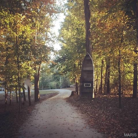 3709 State Route 15, Freeburg, IL 62243