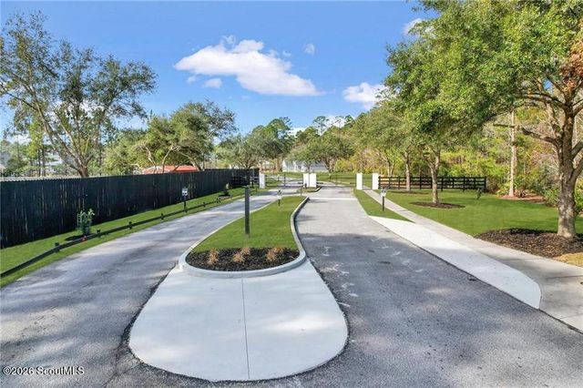 131 Great Egret Lane, Brunswick, GA 31523