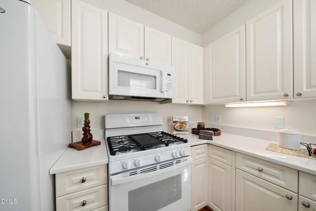 7710 Astoria Place, Raleigh, NC 27612