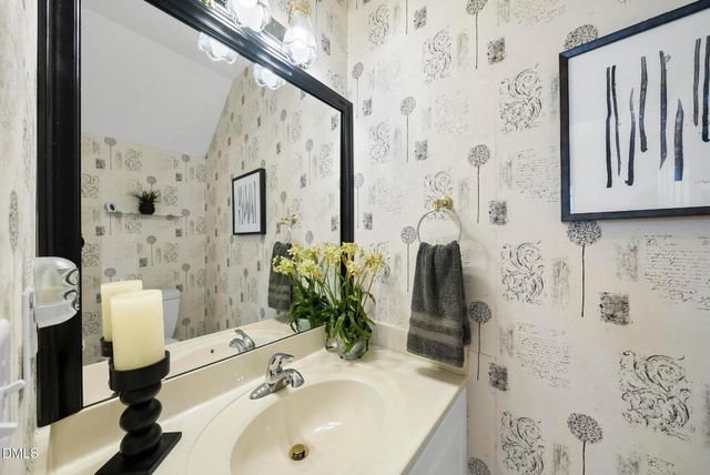 7710 Astoria Place, Raleigh, NC 27612